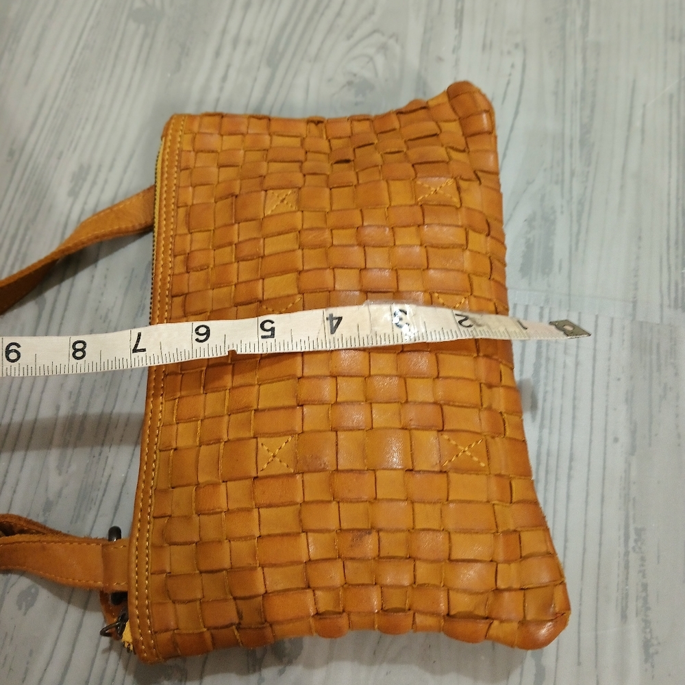 Yellow Woven Crossbody Bag - Picture 9 of 10